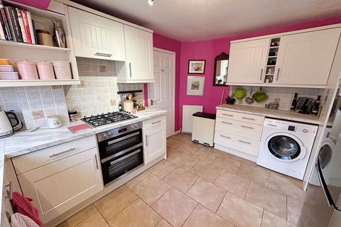 undefined, Paddock Close, Pershore