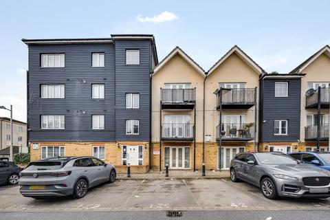 Blackthorn Road, Ilford, IG1