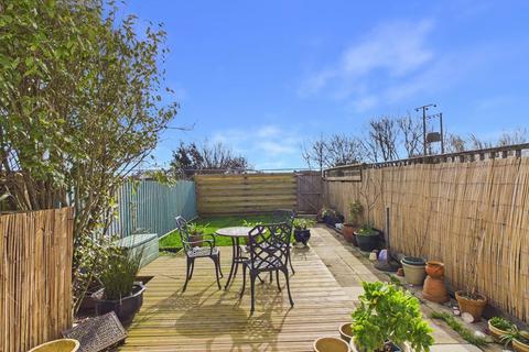 3 bedroom house for sale, Porthtowan, Truro, Mid-terrace family home