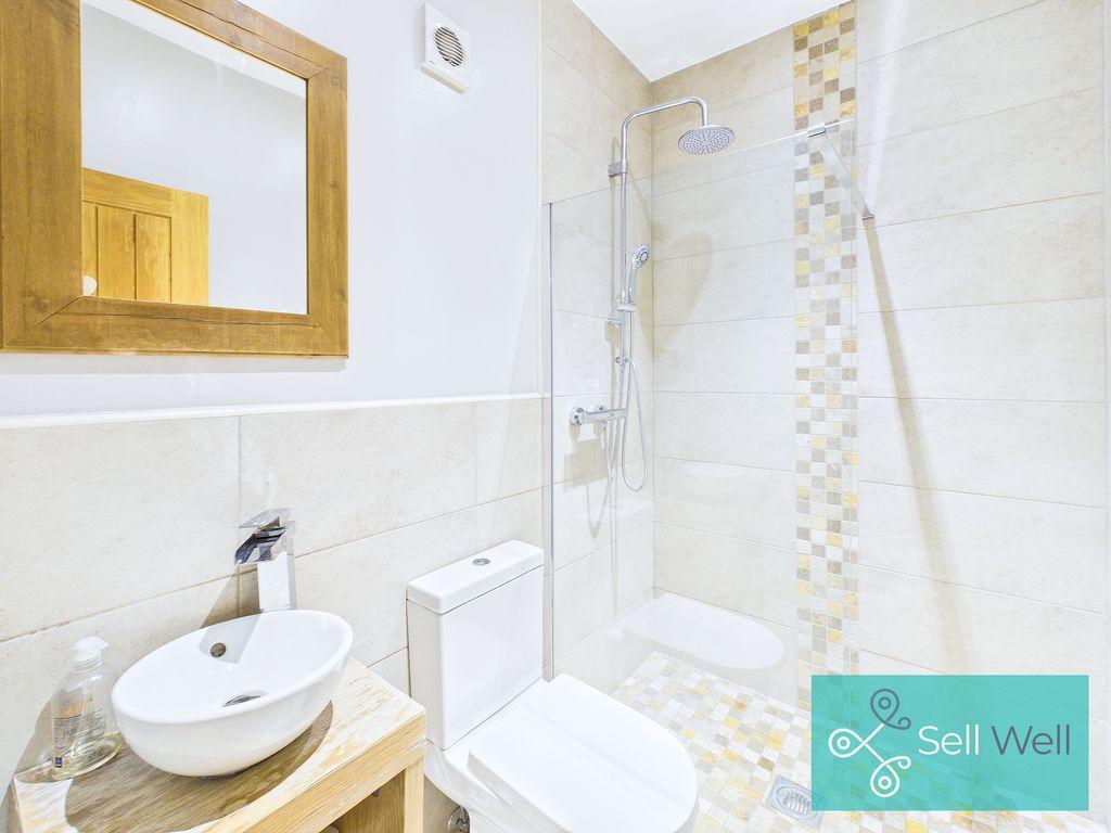 Ground Floor Shower