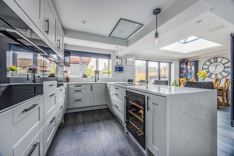 3 bedroom semi-detached house for sale, Clovelly Road, Southbourne