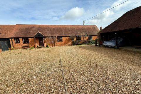 4 bedroom detached house to rent, 7a High Street, Pulloxhill