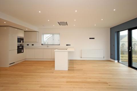 undefined, Talwrn, Llangefni, Isle of Anglesey, LL77