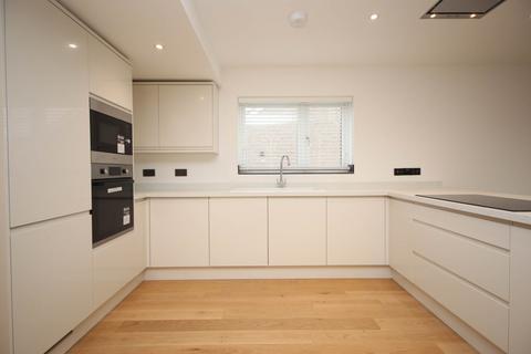 undefined, Talwrn, Llangefni, Isle of Anglesey, LL77