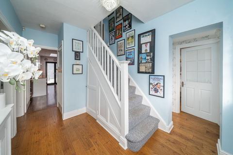 5 bedroom semi-detached house for sale, Brook Crescent, Hagley DY9