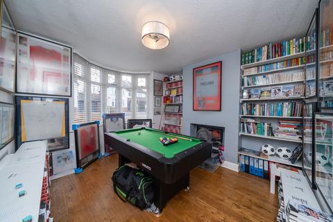 5 bedroom semi-detached house for sale, Brook Crescent, Hagley DY9