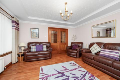 undefined, Muirdrum Gardens, Glenrothes