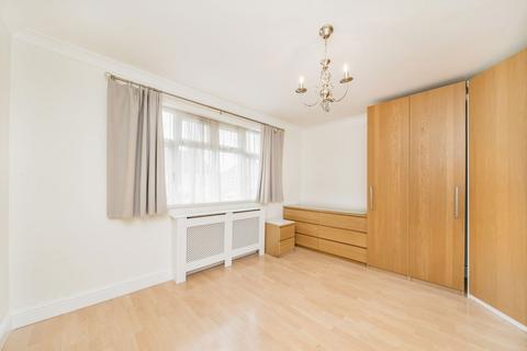 undefined, Cranbrook Road, Hounslow TW4