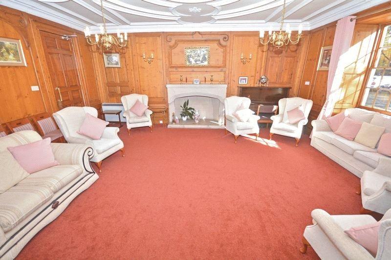 Residents Lounge