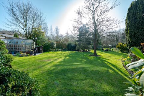 4 bedroom detached house for sale, Liverpool Road, Ormskirk L40