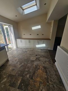 undefined, Grasmere Avenue, Whitton, HOUNSLOW, Middlesex, TW3