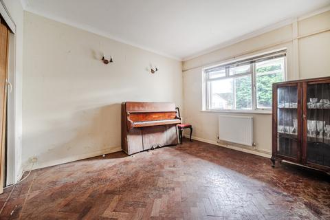 3 bedroom bungalow for sale, Wheatley Way, Gerrards Cross, SL9