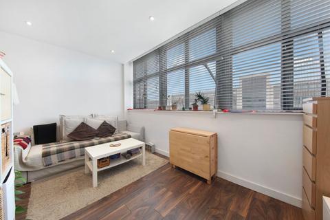 undefined, Imperial Drive, Harrow HA2