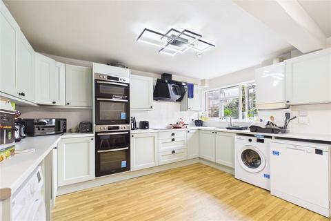undefined, Tebbit Close, Bracknell, Berkshire, RG12