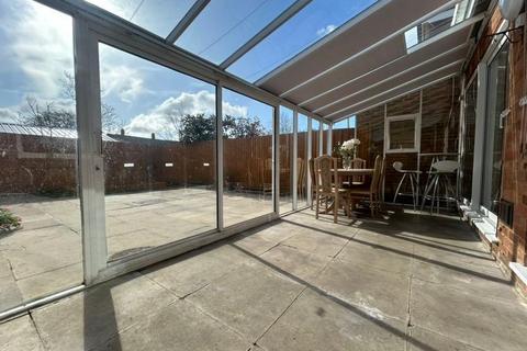 undefined, Birdsfoot Lane, Luton, LU3 2HT
