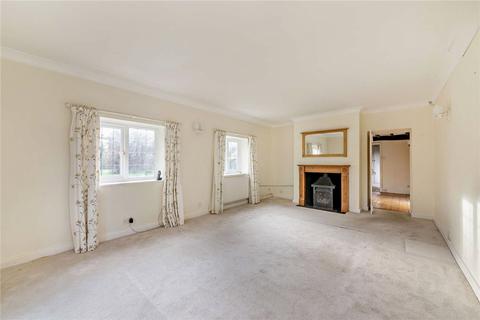 undefined, Upper Lambourn, Hungerford, Berkshire, RG17