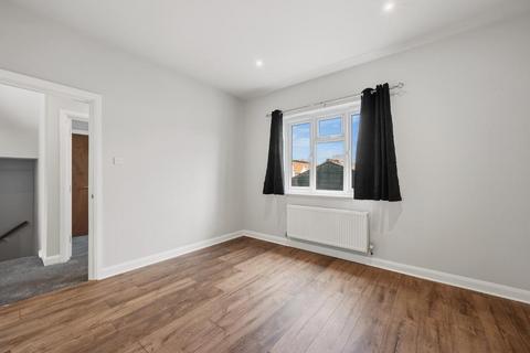 undefined, 382 Malden Road, Worcester Park, KT4 7NL