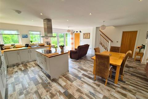 undefined, Walpole Close, Shobdon, Leominster, Herefordshire, HR6 9GA