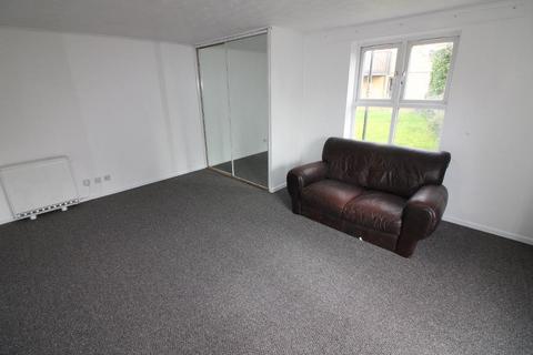 Studio for sale, Walnut Tree, Milton Keynes MK7