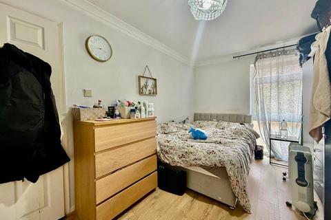 undefined, Flint Court, Farley Hill, Luton, Bedfordshire, LU1 5HH