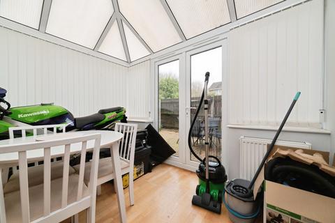3 bedroom terraced bungalow for sale, Boston Court, Hull, HU7