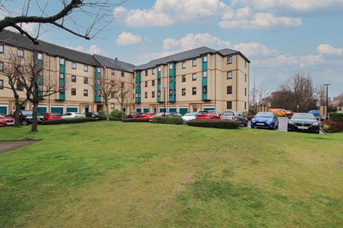 3 bedroom flat to rent, Rutland Court, Glasgow, G51