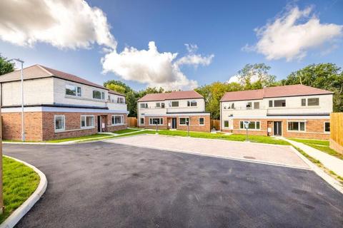 undefined, Fairoak Close, Kenley, CR8