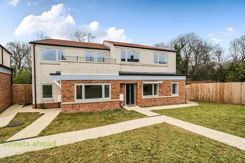 Fairoak Close, Kenley, CR8