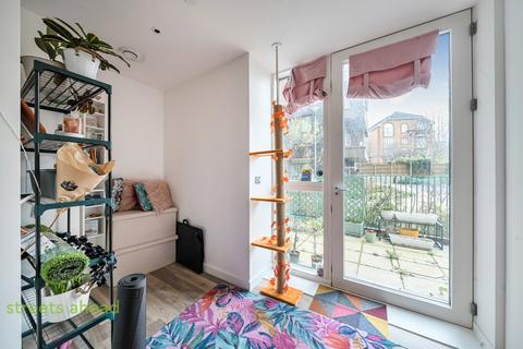 undefined, Addiscombe Road, Croydon, CR0