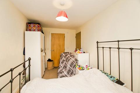 2 bedroom flat for sale, Sunderland Street, Halifax, HX1