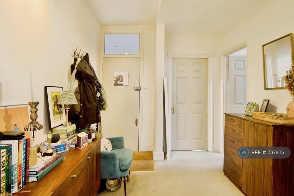 Large, Spacious Hallway