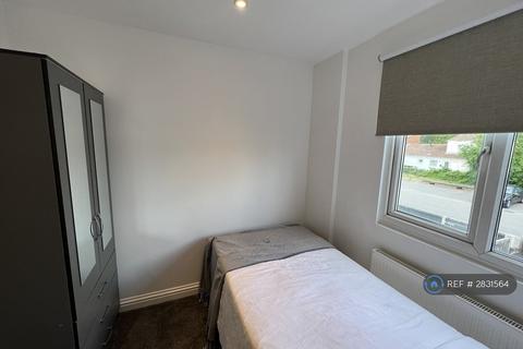 undefined, Walshs Manor, Stantonbury, Milton Keynes, MK14