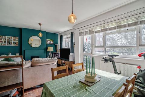 Aldrington Road, Furzedown, SW16