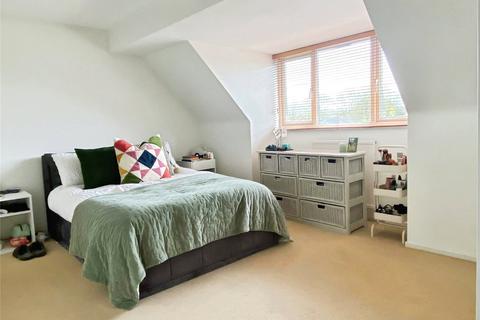 undefined, Wiltshire Drive, Wokingham, Berkshire