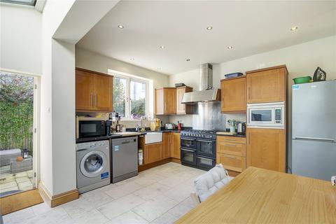 4 bedroom terraced house for sale, Mysore Road, SW11