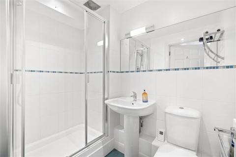 2 bedroom apartment for sale, Balham High Road, SW17