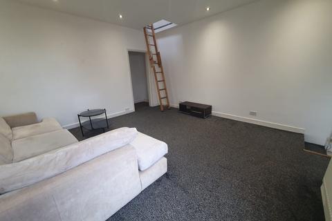 undefined, First Floor Flat,  Bury Road, Bolton