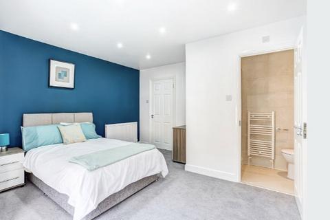 undefined, Room 3, Catherine Street, Crewe, CW2