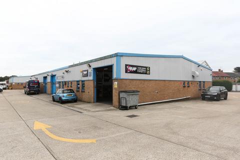 Industrial unit to rent, Martlets Way Worthing BN12 4HF
