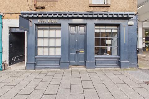 Retail property (high street) to rent, 33 Causewayside Edinburgh EH9 1QF