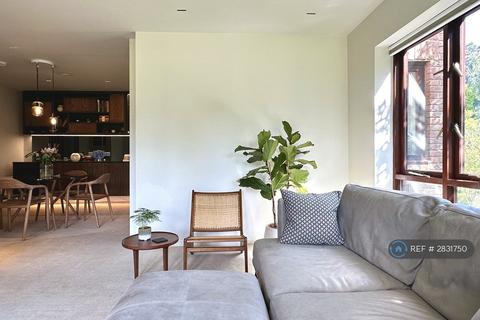 3 bedroom flat to rent, Barrington House, Cambridge, CB2