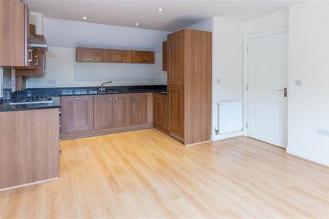 2 bedroom flat to rent, Uxbridge Road, Wendover, Aylesbury