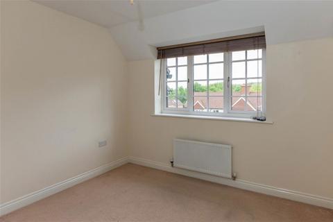 2 bedroom flat to rent, Uxbridge Road, Wendover, Aylesbury