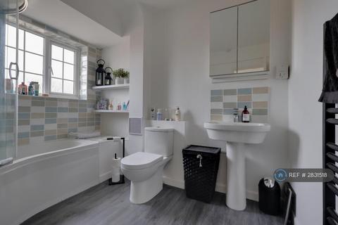 undefined, White Ladies Close, Havant, PO9