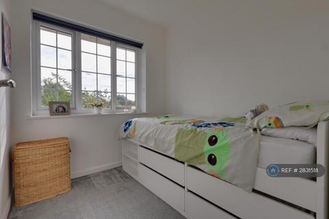 undefined, White Ladies Close, Havant, PO9