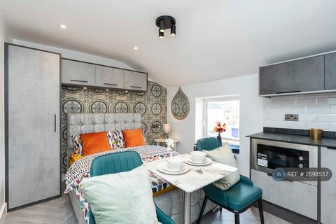 undefined, Station Road, Bristol, BS11