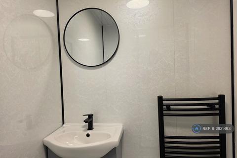 1 bedroom in a house share to rent, George St, Aberdeen, AB25