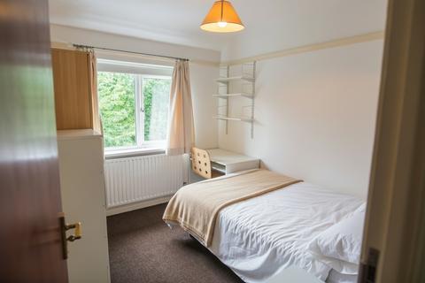 3 bedroom house to rent, Poole Crescent - Copy, Harborne B17