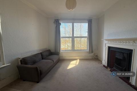 1 bedroom flat to rent, Muswell Hill Broadway, London, N10