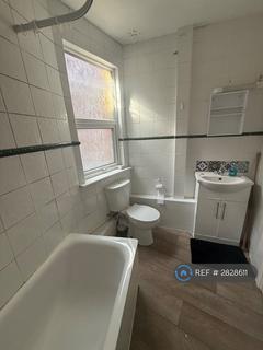 1 bedroom flat to rent, Muswell Hill Broadway, London, N10